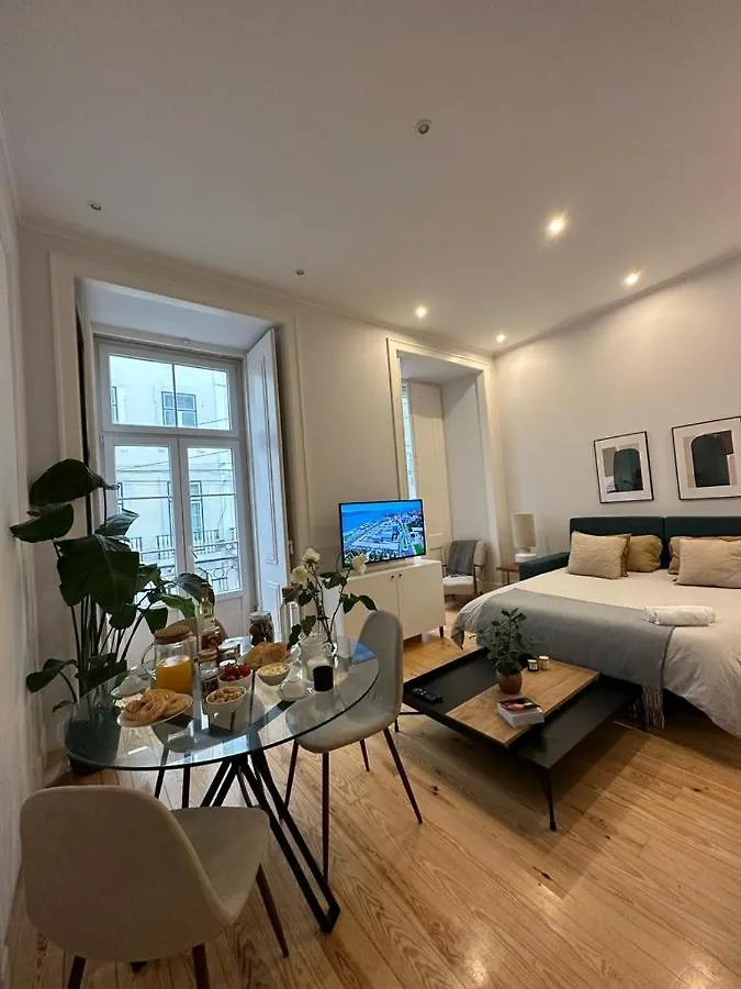 Luxuoso Quarto Com Varanda Em Lisboa منزل للإقامة